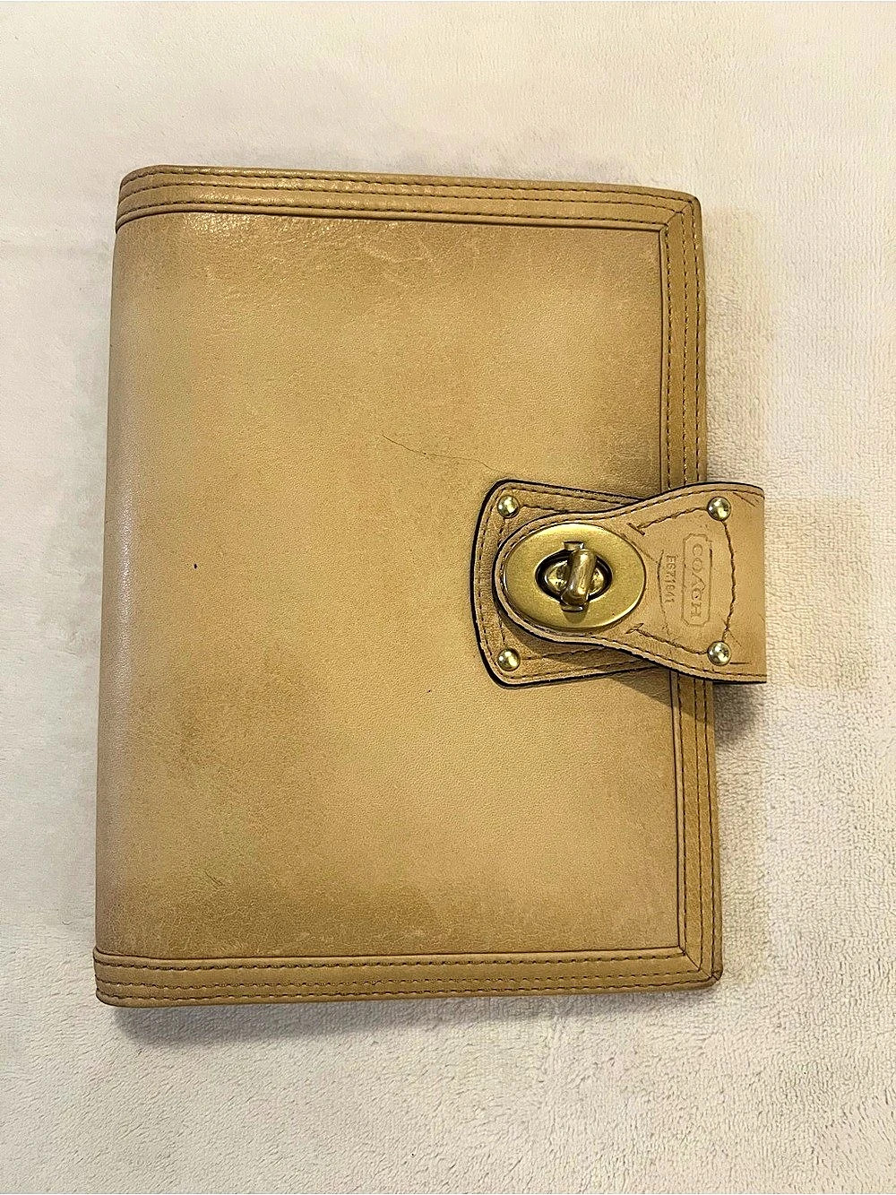 🩷Coach Legacy Turnlock Agenda Planner Cover Brown Plaid Wallet light Tan Rare💚